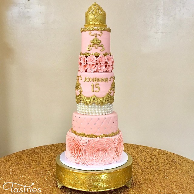 Cake by Tastries Bakery, Bakersfield