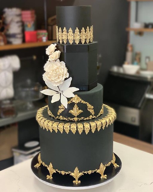 Cake by Shirin Bakery