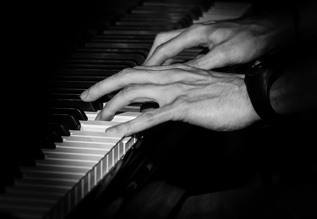 Pianist hands