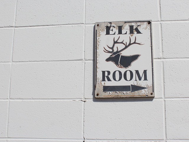 Elk Room Sign