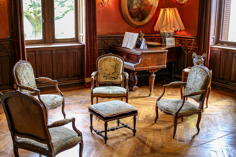 Chateau Pesteils