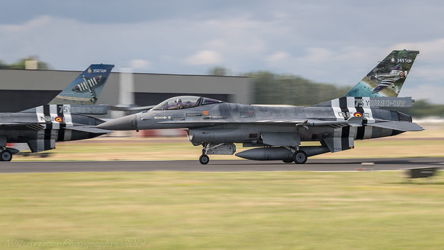 F-16AM On the Roll - RIAT 2019