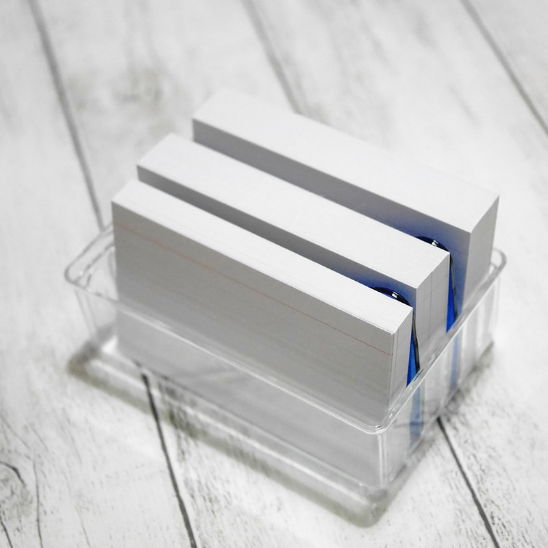 ダイソー インデックスカードミニ すっきりカードケース 情報カード