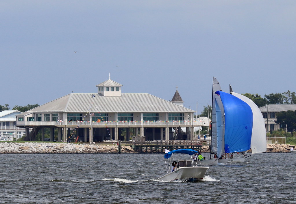 pass christian yacht club sailing camp