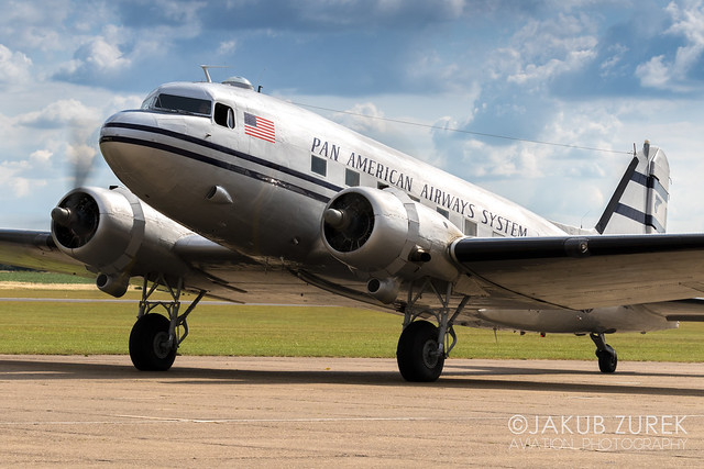 Pan Am DC-3
