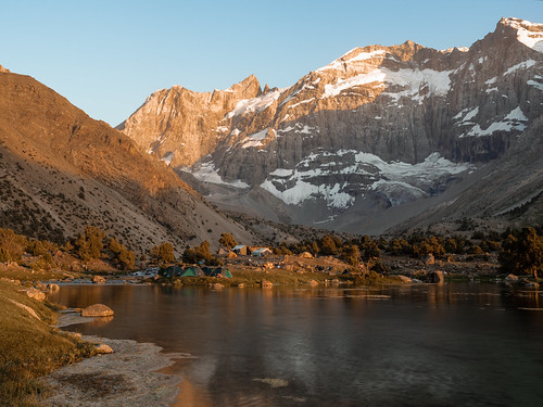 Закат by Valentin_Efimov, landscape landscapes outdoor outdoors mountain mountains mountainside lake water sunset silence mirr