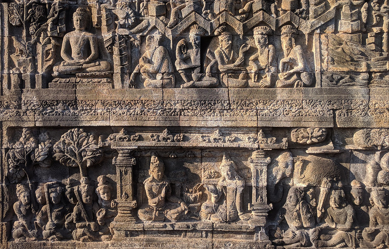 relieves en el templo de Burubudur