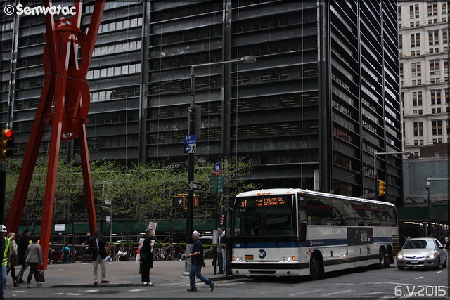 Prevost X3-45 – New York City Bus / MTA (Metropolitan Transportation Authority) n°2443