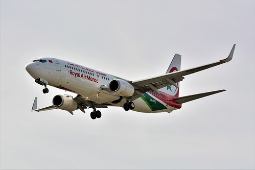 (ORY)  RAM Boeing 737-800  CN-ROU Landing runway 06 | by dadie92