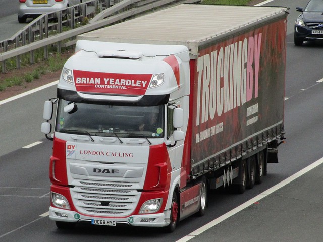Brian Yeardley Continental DAF-XF (OC68BYC) London Calling. On The A1M Southbound.