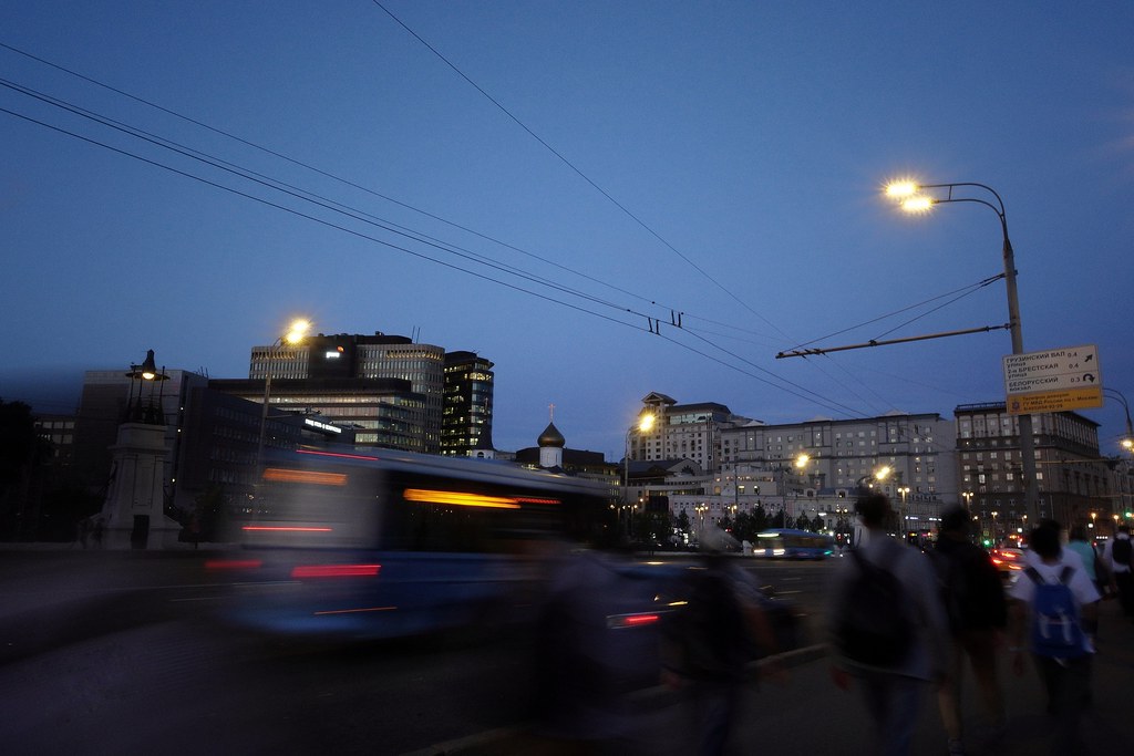 Testing my new Sony RX100 IV on night Moscow streets