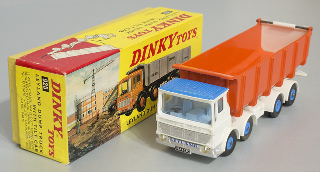 Dinky Toys No. 925 Leyland Dump Truck