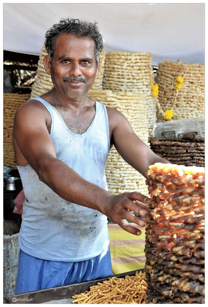 Sweet seller / Karupatti Mittai
