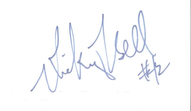 Ricky Bell autographed index card