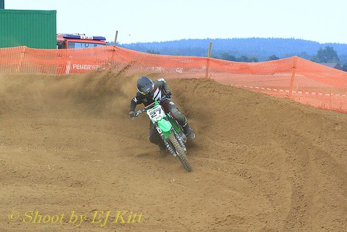 comp_EJK_2715 | by ej.kitt