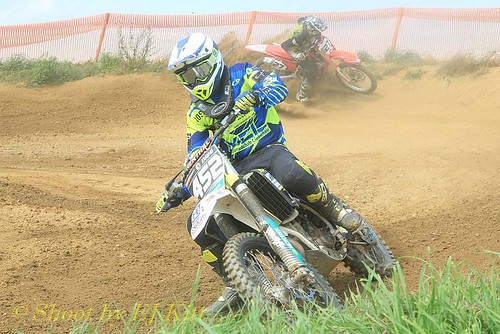 comp_EJK_2178 | by ej.kitt