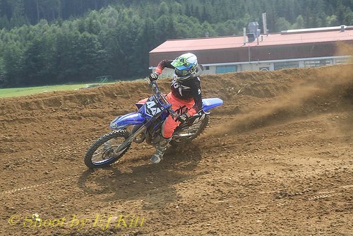 comp_EJK_2232 | by ej.kitt