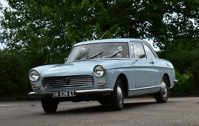 1965 Peugeot 404 Coupé