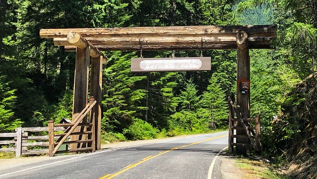 Mount Rainier National Park Entrance