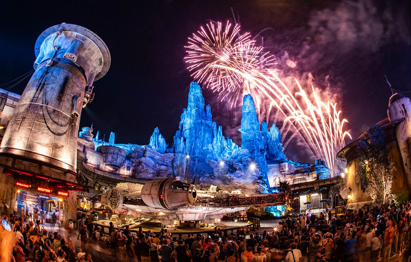 Star Wars: Galaxy's Edge Disneyland Fireworks 2019