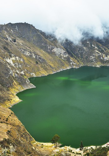 landscape volcano ecuador lake andes caldera quilotoalake