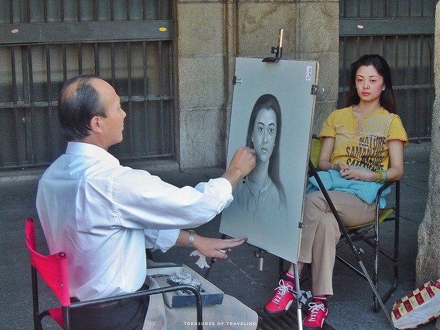 There are multiple artists scattered throughout Plaza Mayor that will paint your portrait that you can take home as a souvenir of your time spent in Madrid. Even if you don’t buy anything, it’s still nice to watch an artist create a beautiful piece of art