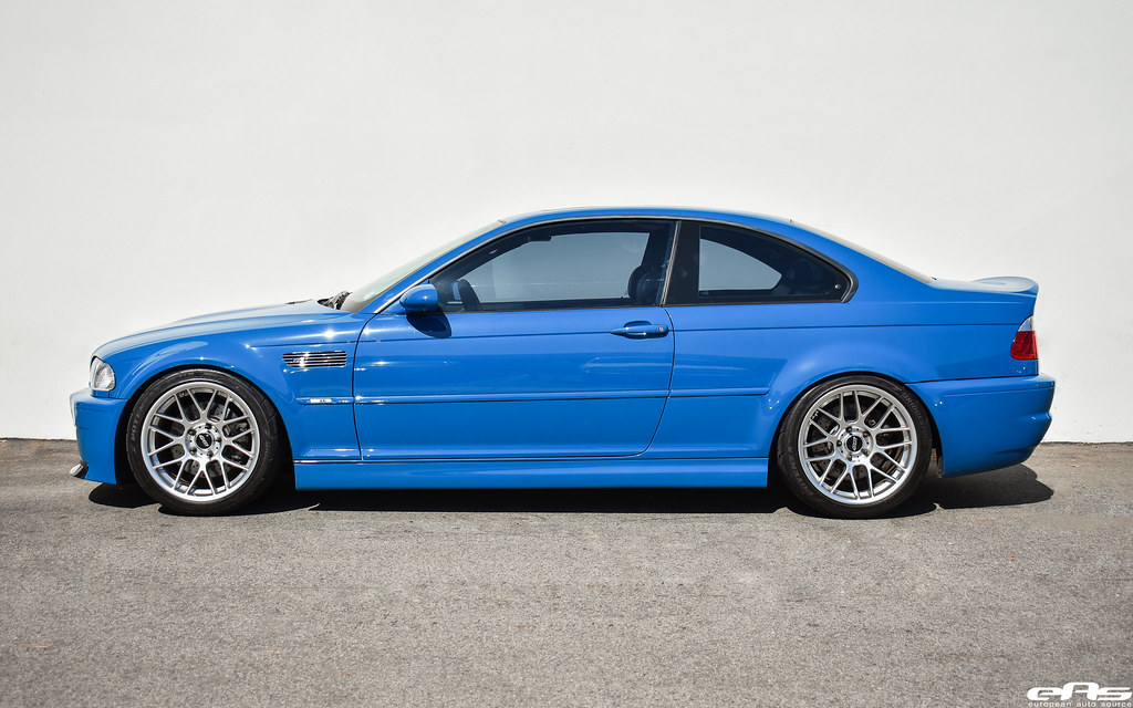  Hilo fotográfico oficial LAGUNA SECA BLUE (448) - BMW E46 M3