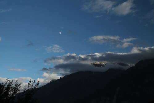 india himachal pradesh kinnaur baspa valley moon sunset sundown mountain himalaya