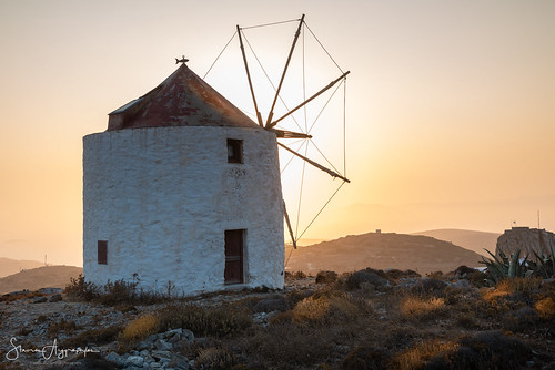 amorgos amorgoschora αμοργοσ κυκλαδεσ cyclades island greekislands mediterranean sunset windmill landscape aegean greece goldenhour traditional