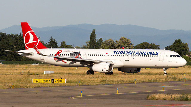 Airbus A321-231(WL) TC-JTE Turkish Airlines - 30 Years of Miles & Smiles Sticker