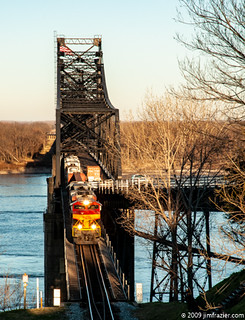 Kansas City Southern 4100 Eastbound Over the Mississippi River (redux)