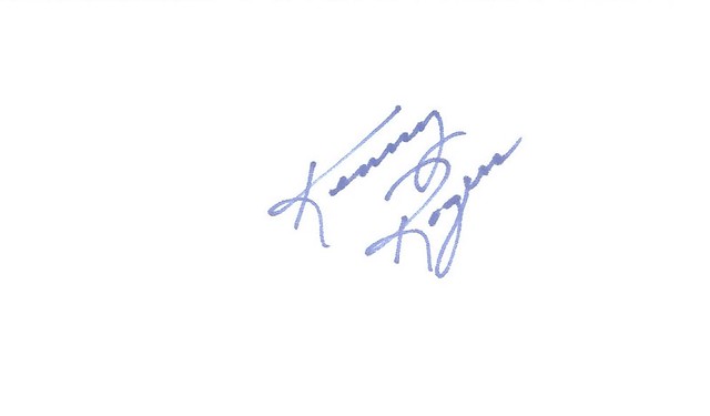 Kenny Rogers autographed index card