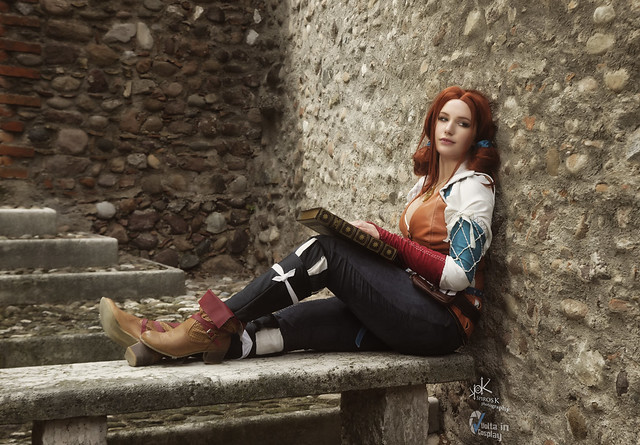 Sacchy Cosplay as Triss from Witcher III, by SpirosK photography (pt.2: Spell Studying)