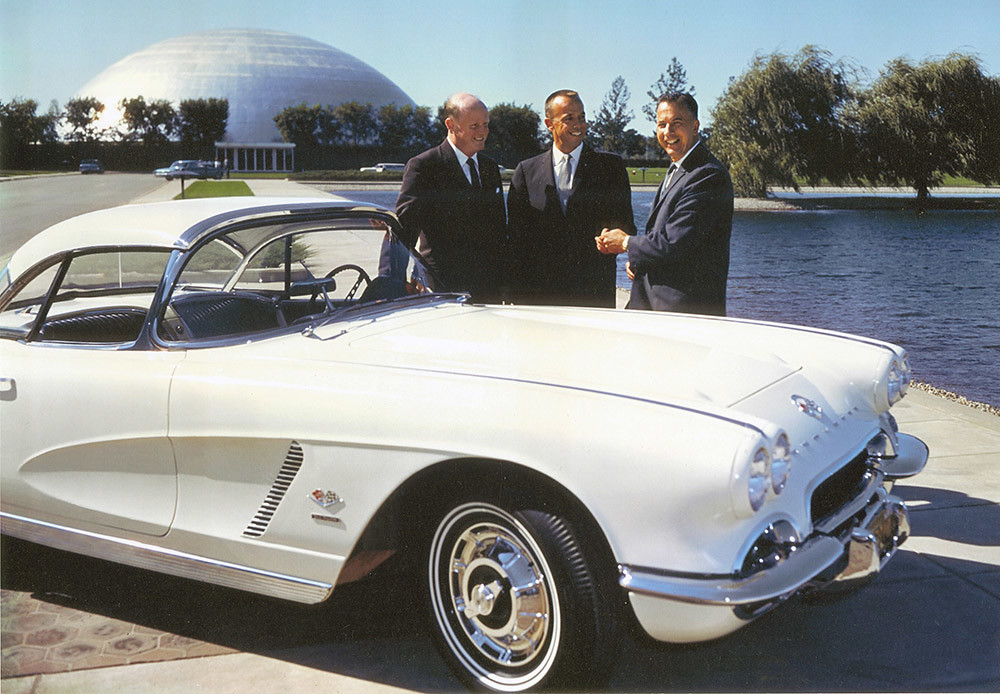 astronaut-alan-shepard-center-with-gm-reps-and-his-1962-corvette_100349020_h