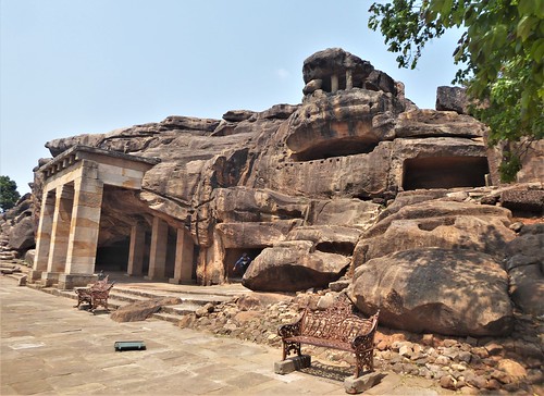 is-tr-33 bhubaneswar 2-grottes-Udayagiri  (10)