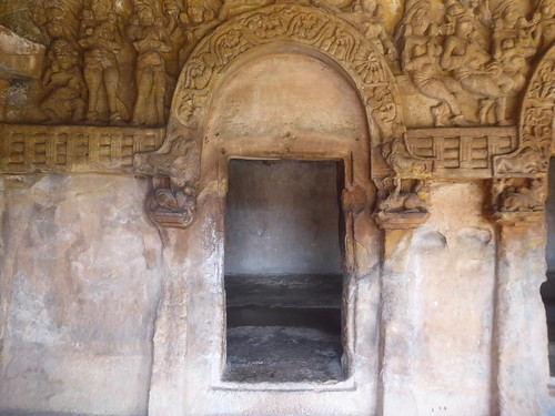 is-tr-33 bhubaneswar 2-grottes-Udayagiri  (6)