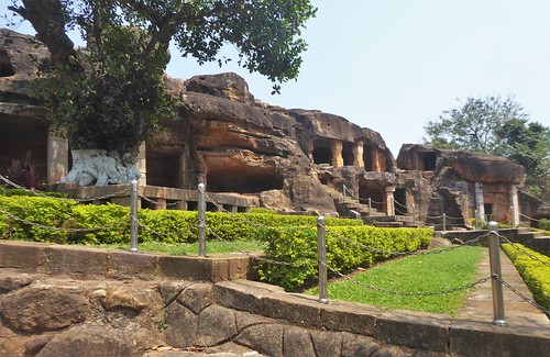 is-tr-33 bhubaneswar 2-grottes-Udayagiri  (15)