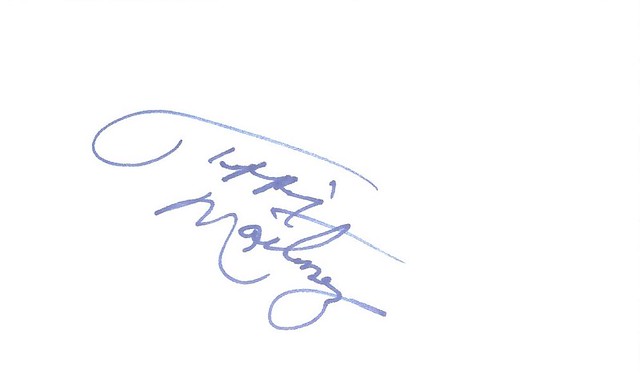 Tippy Martinez autographed index card