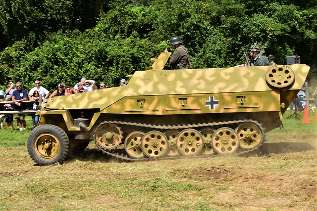 DSC_9297  Replica of a SdKfz 251/6 Ausf.D Half Track
