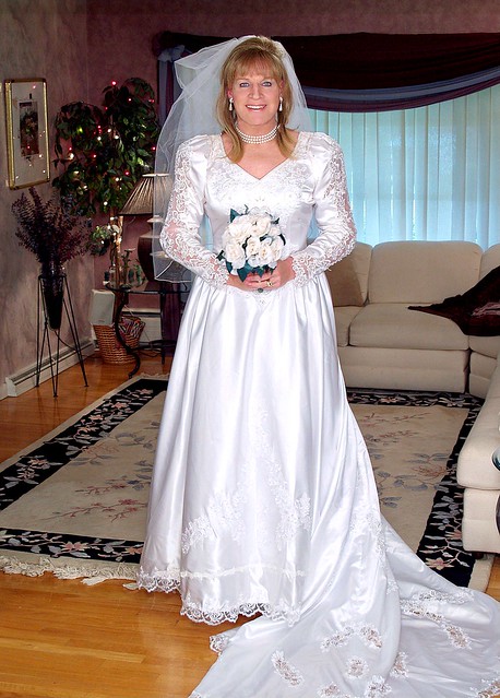 Stunning Trisha leigh , wonderful crossdresser bride 💎👰 in 2009    #crossdresser #crossdresserbride #crossdresserwedding #wedding #bride #transvestite #crossdress #bridal #flower #1980s #lgbt #satin #satinweddinggown #satinweddingdress
