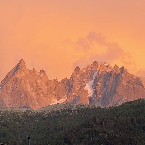 mountains alpes sunset