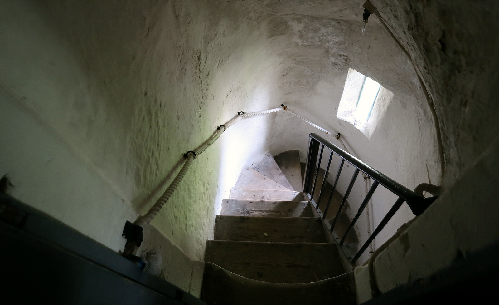 Steps and Parvise room, St Laurence, Hawkhurst, Kent