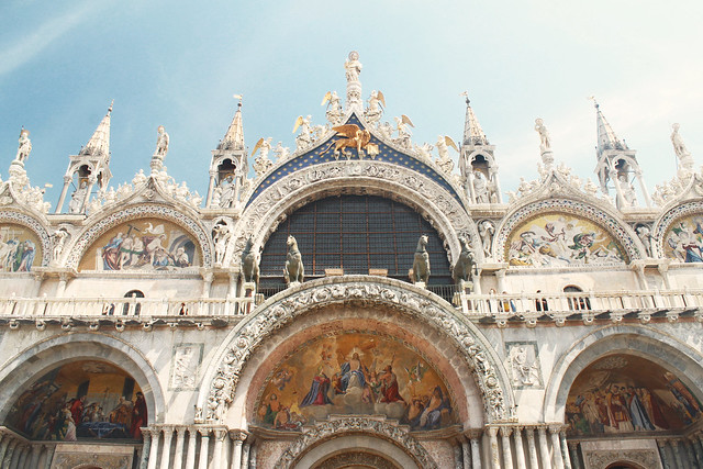 Symphony of Venetian architecture - 9