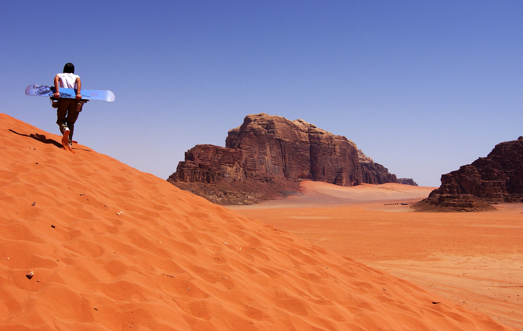 Red sand dunes in Wadi Um Ishrin