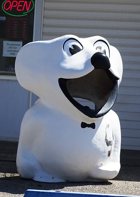 AB, Fort MacLeod-AB 2 Igloo Drive In Polar Bear Mascot