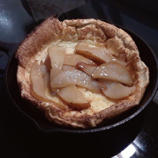 Pear Dutch Baby Pancake