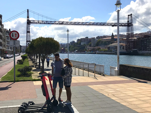 Euskooters en Getxo, experiencia piloto con 90 patinetes eléctricos