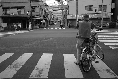 Yokohama monochrome 8