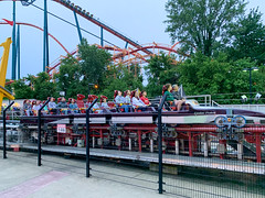 Photo 10 of 10 in the Top Thrill Dragster gallery