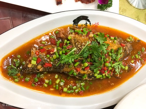 Fried fish, NaN Jing, China | by cattan2011